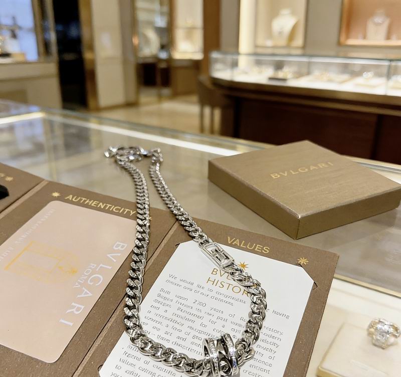 Bvlgari Necklace 02yxs29